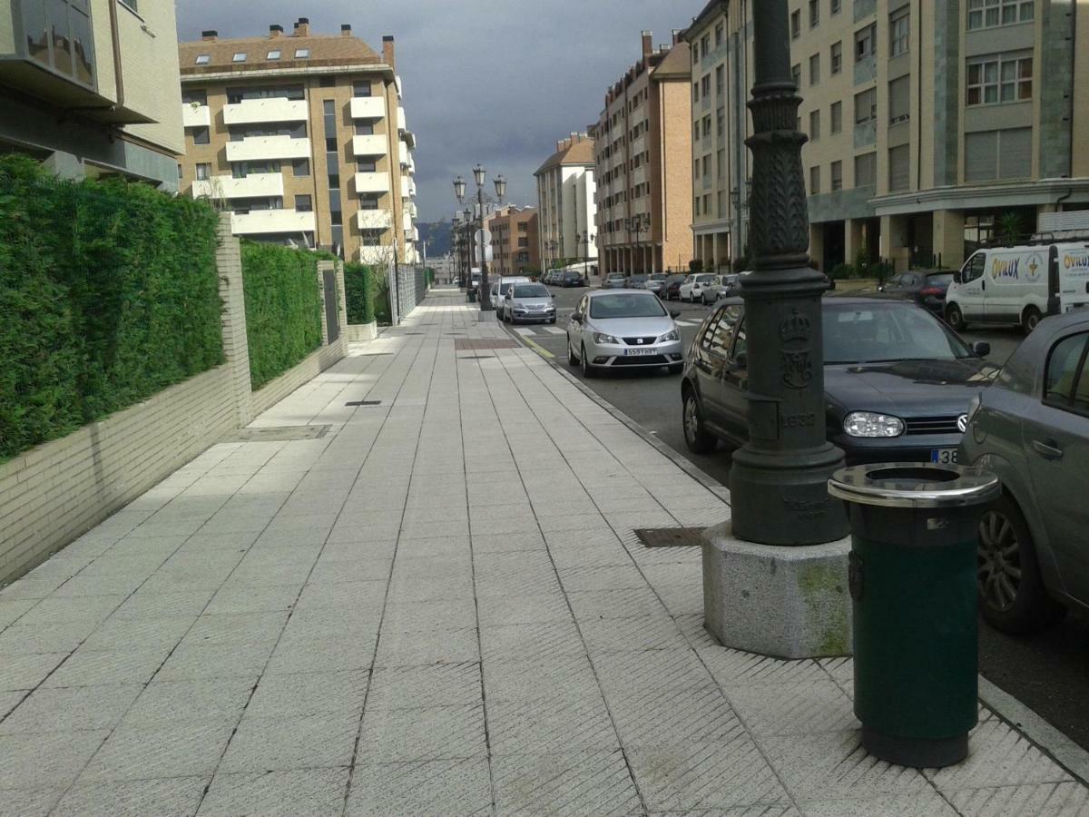 Torre De La Fuente Aprtovistas Piscina Parking Apartman Oviedo Kültér fotó